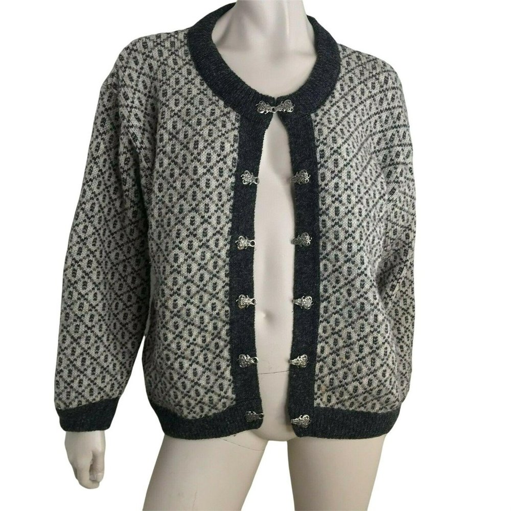 LL Bean Sweater Cardigan Women Medium Wool Vintage Birdseye Ski Norway